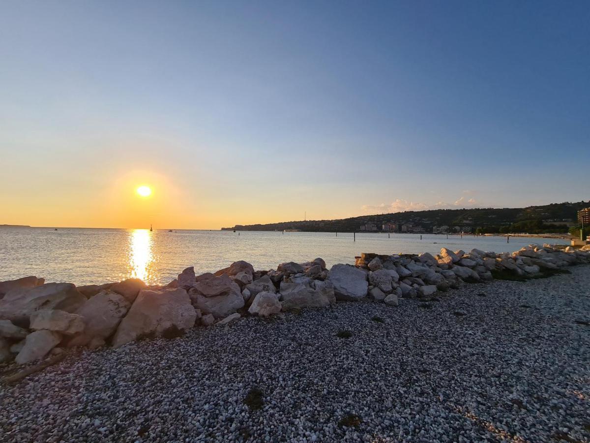 Marina Seahouse Brina Villa Portorož Exteriör bild