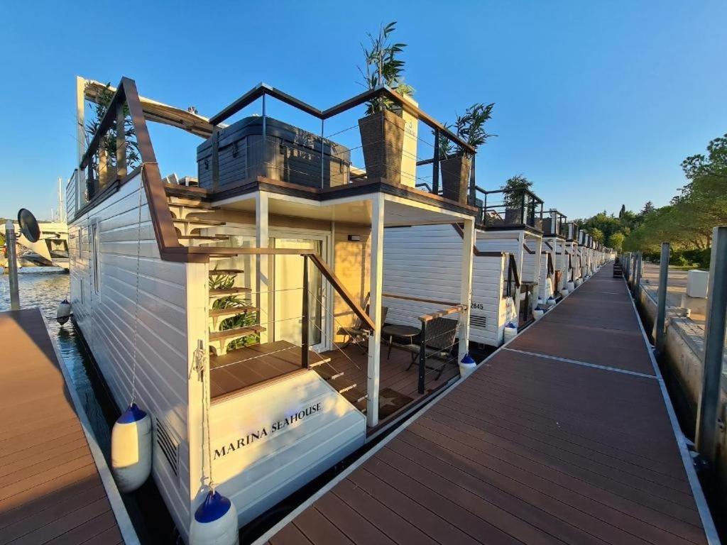 Marina Seahouse Brina Villa Portorož Exteriör bild